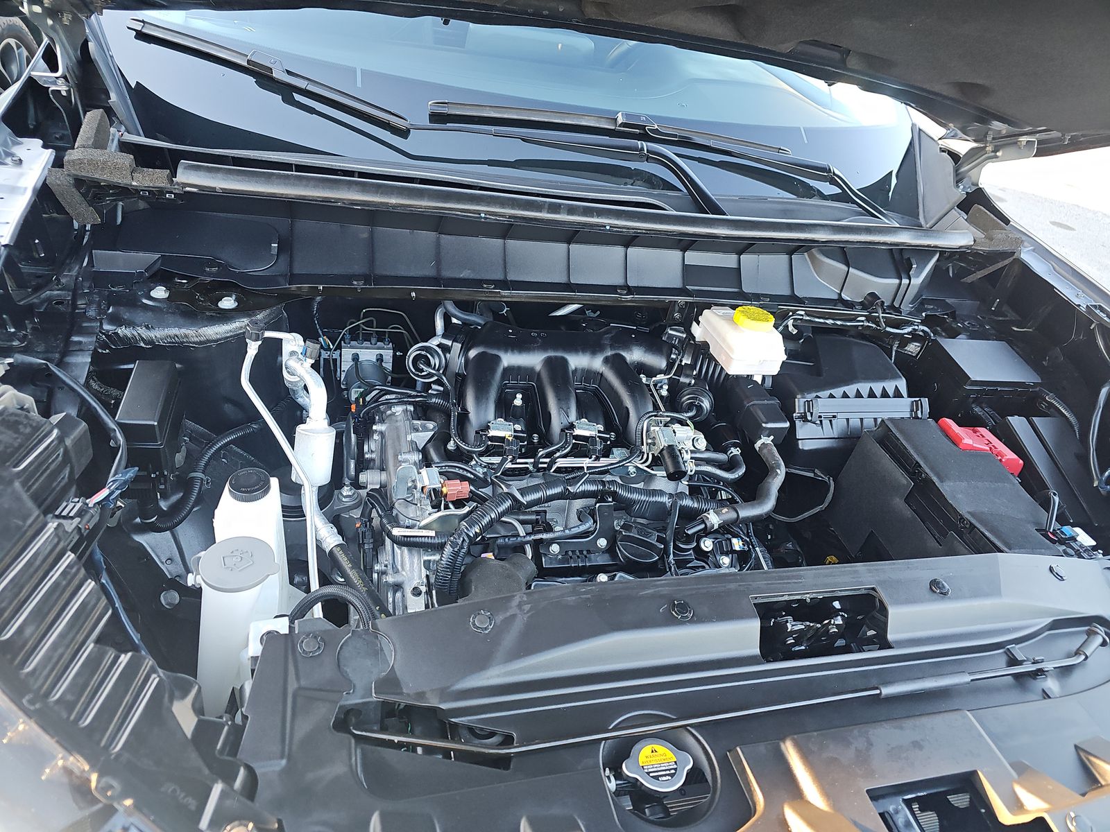 2025 Nissan Pathfinder SV AWD