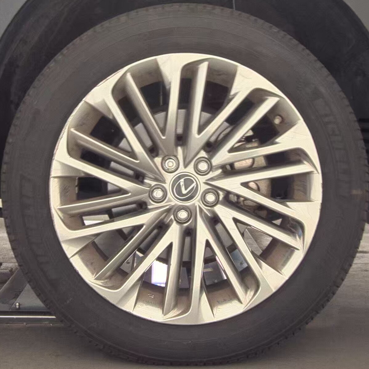 2022 Lexus RX RX 450h L Luxury AWD