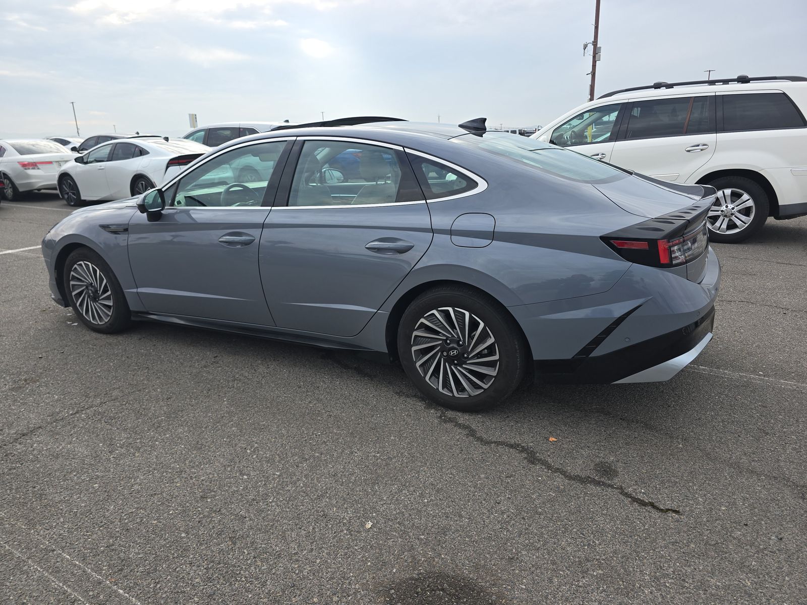 2024 Hyundai Sonata Hybrid Limited FWD