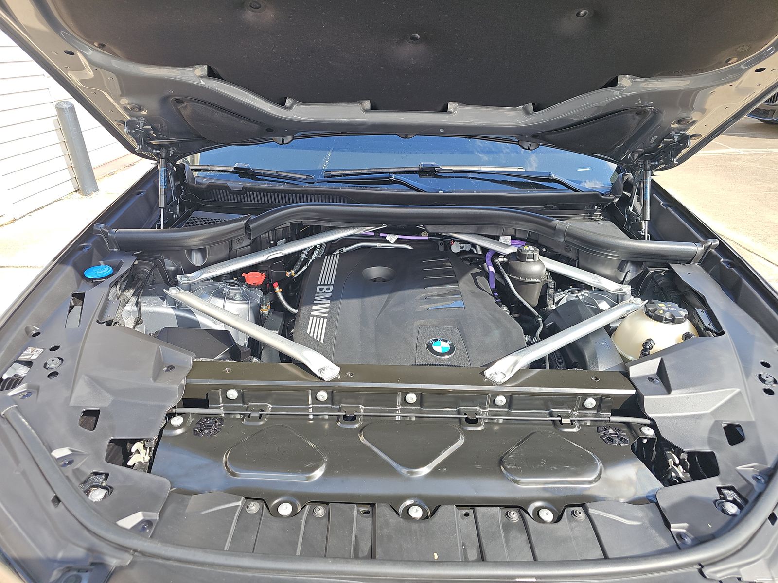 2024 BMW X6 xDrive40i AWD