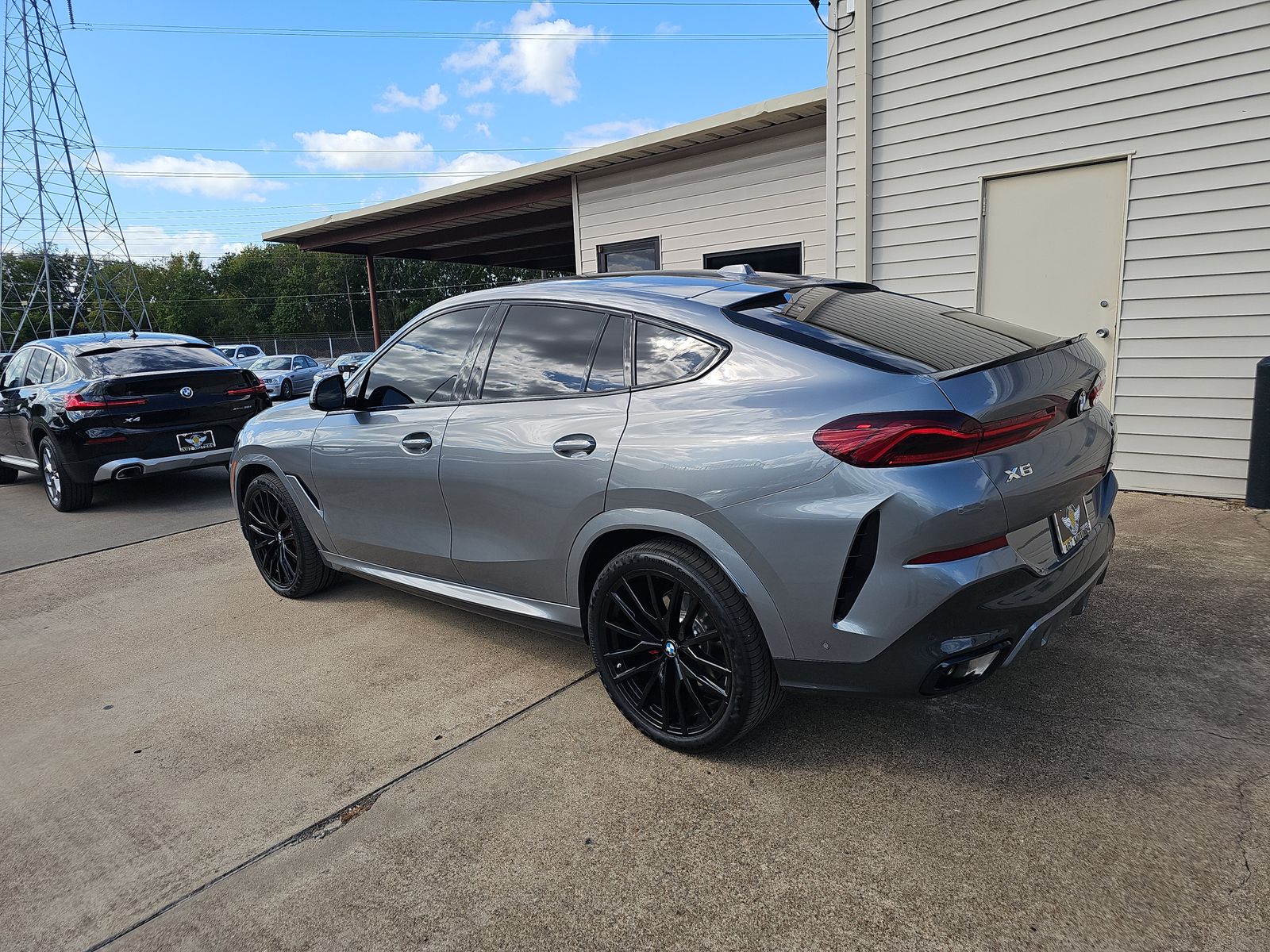 2024 BMW X6 xDrive40i AWD