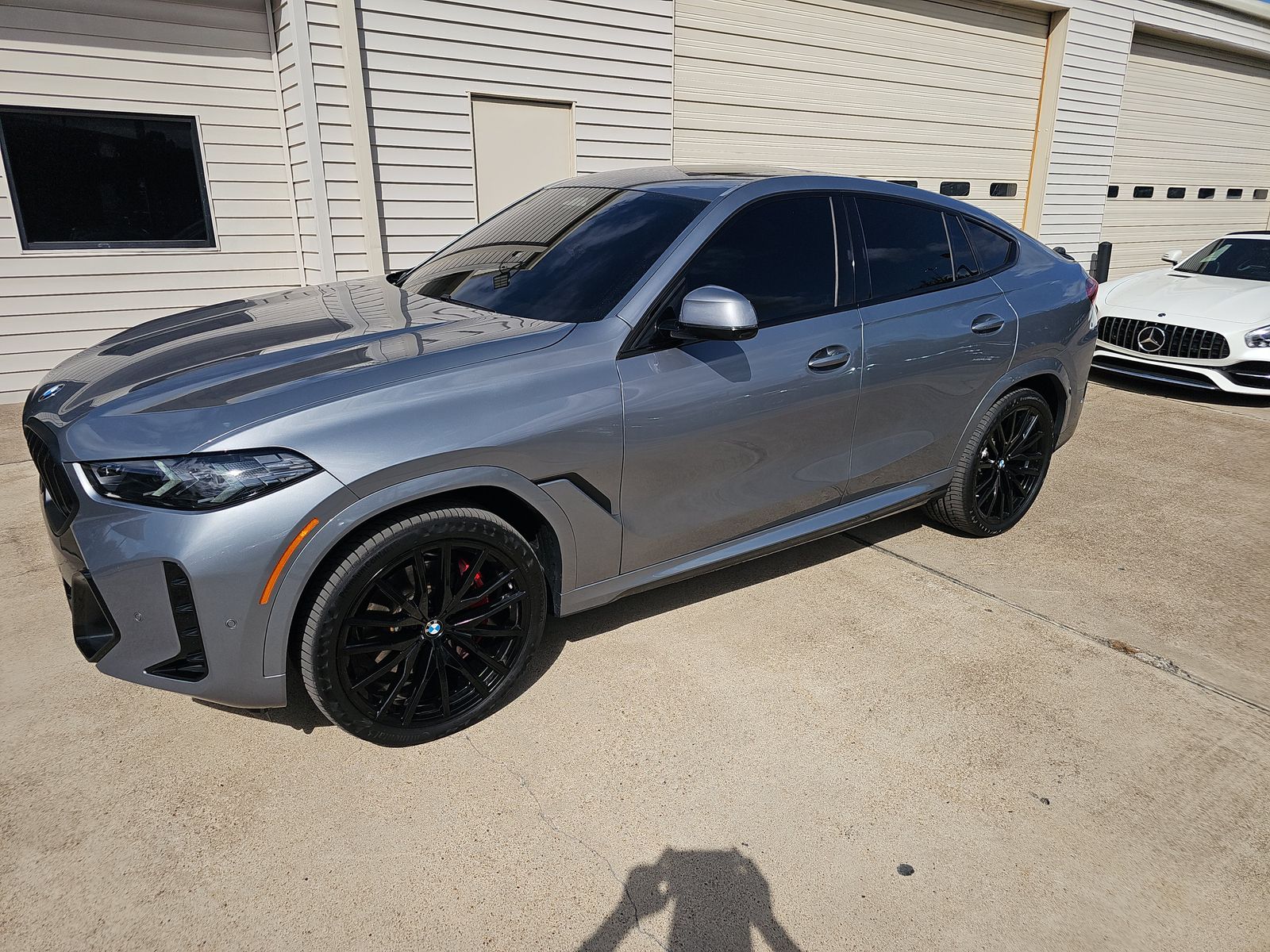2024 BMW X6 xDrive40i AWD