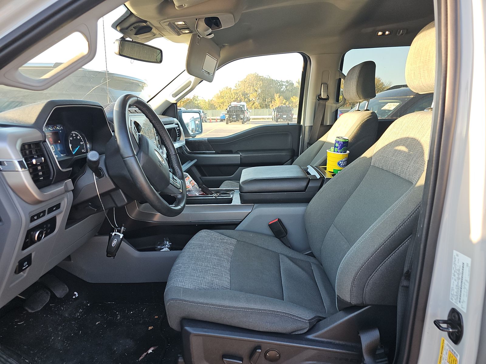 2023 Ford F-150 XLT AWD