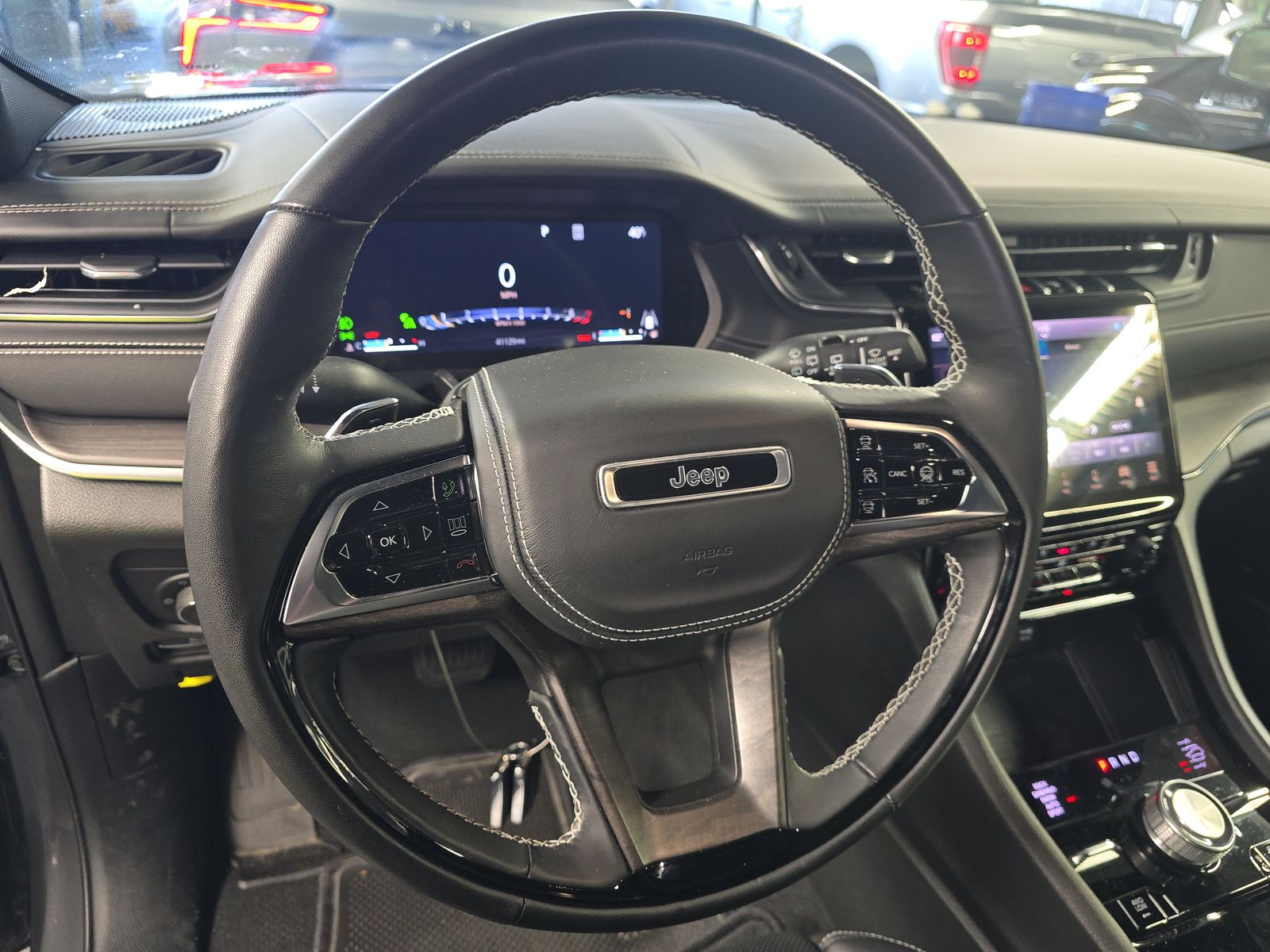 2023 Jeep Grand Cherokee Overland AWD