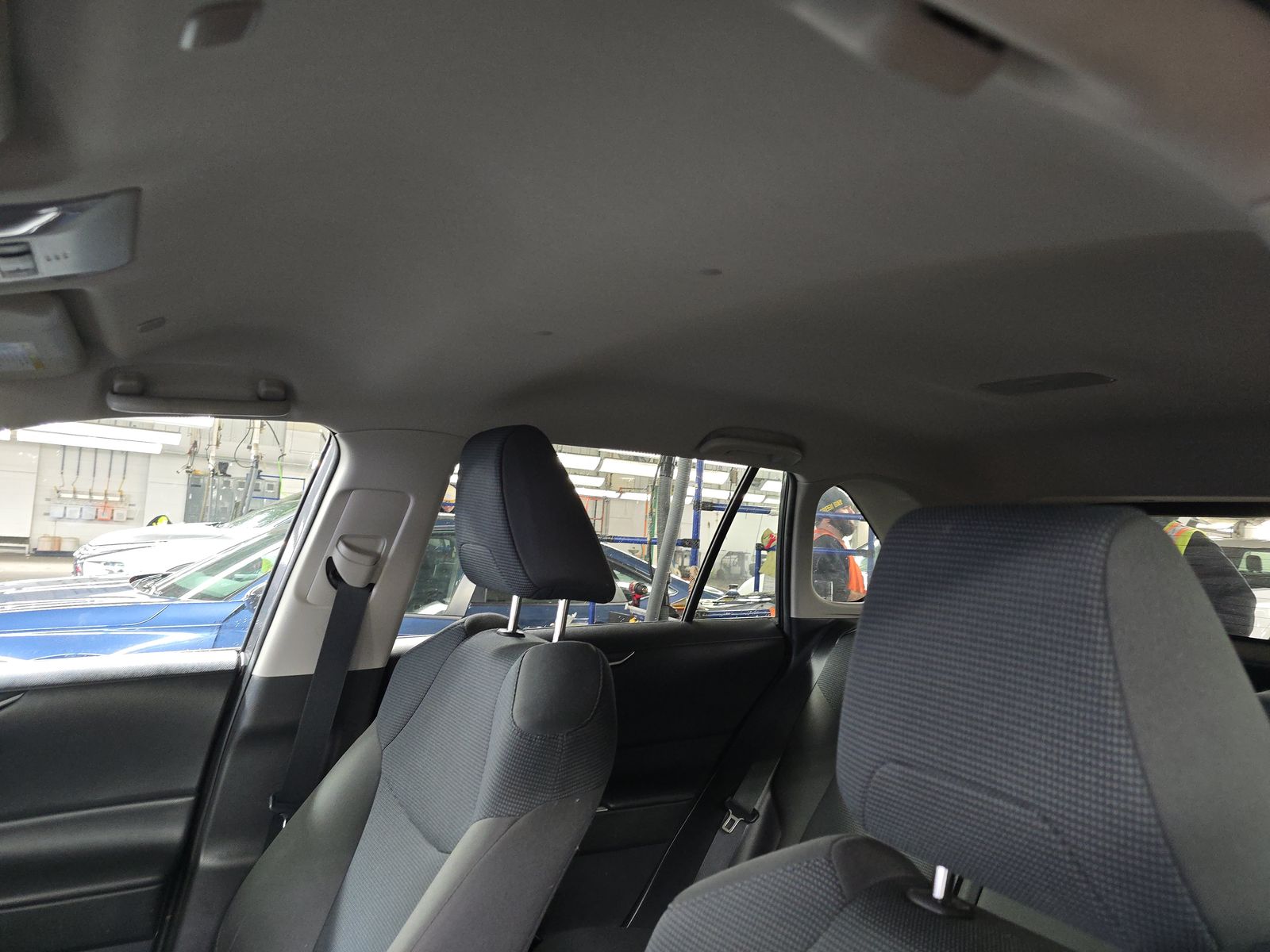 2023 Toyota RAV4 LE FWD