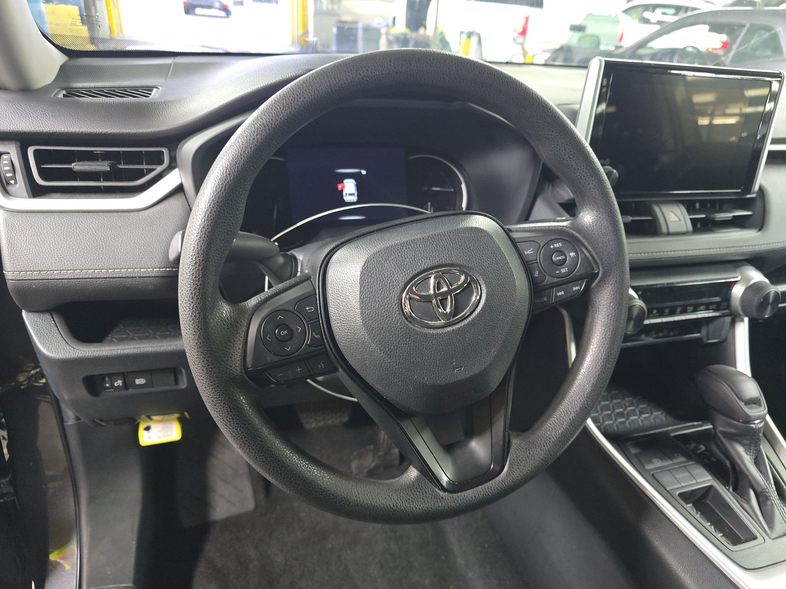 2023 Toyota RAV4 LE FWD
