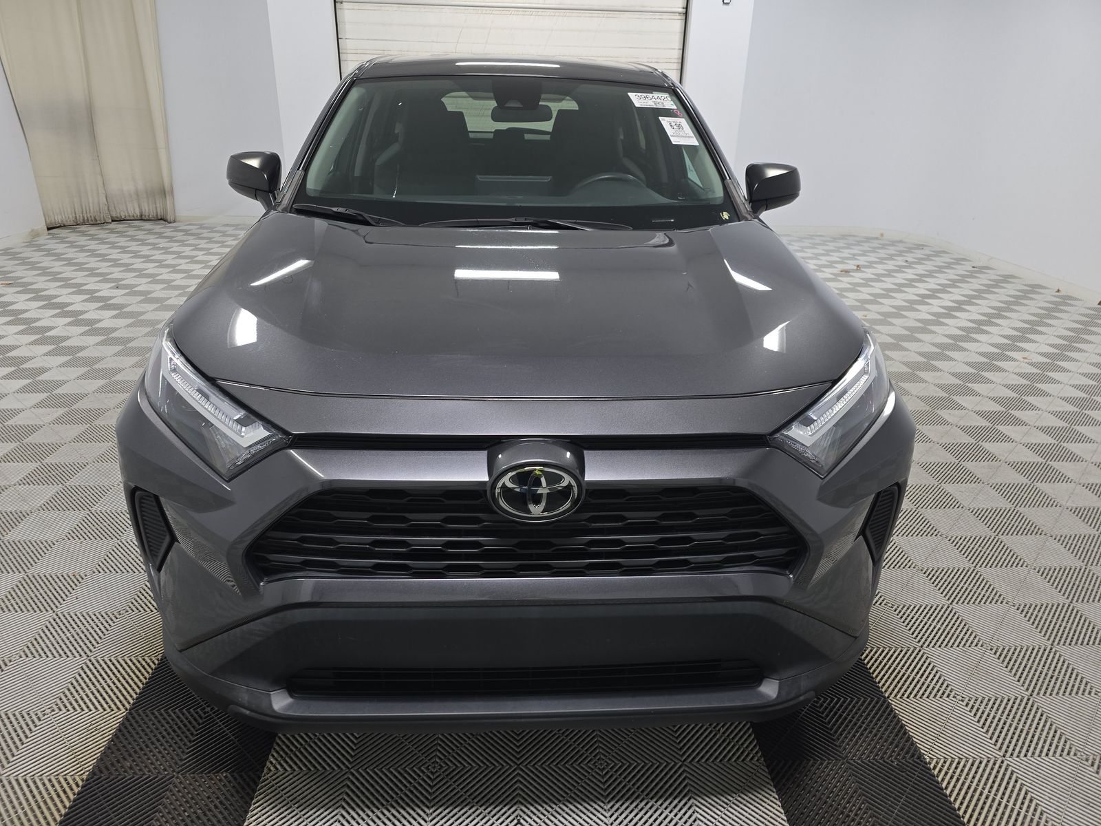 2023 Toyota RAV4 LE FWD