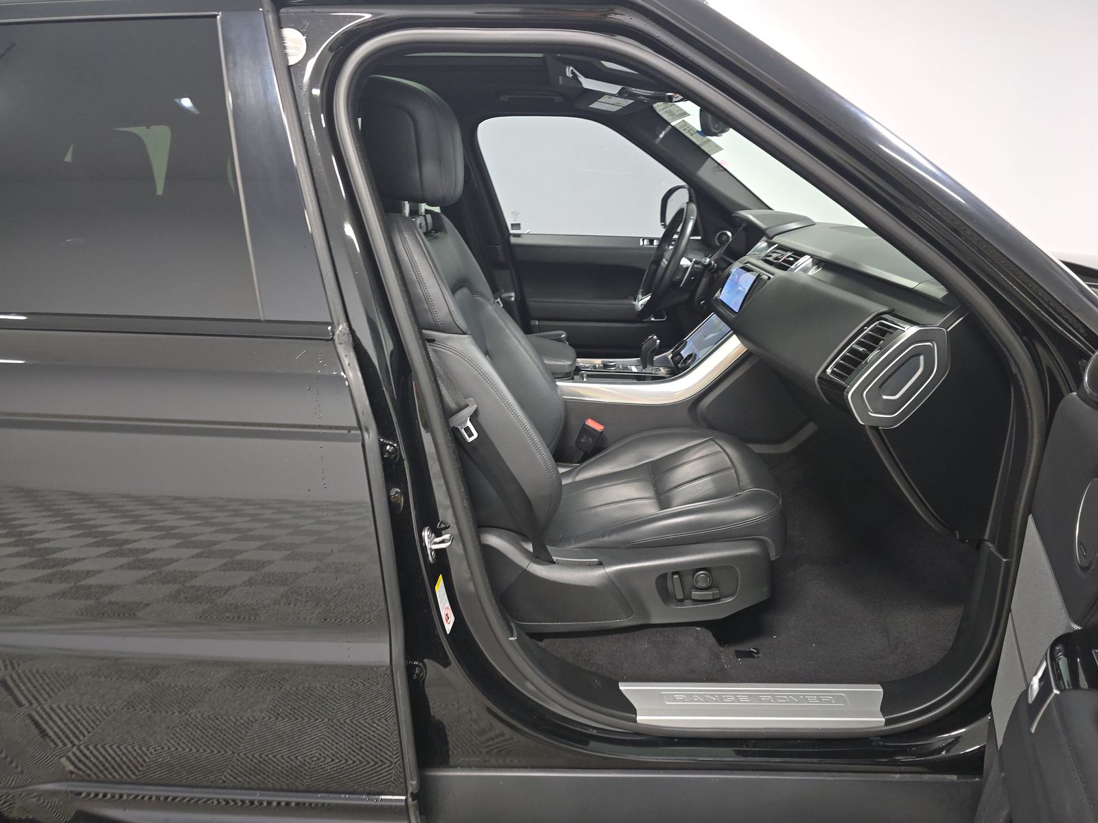 2022 Land Rover Range Rover Sport HSE Silver Edition AWD