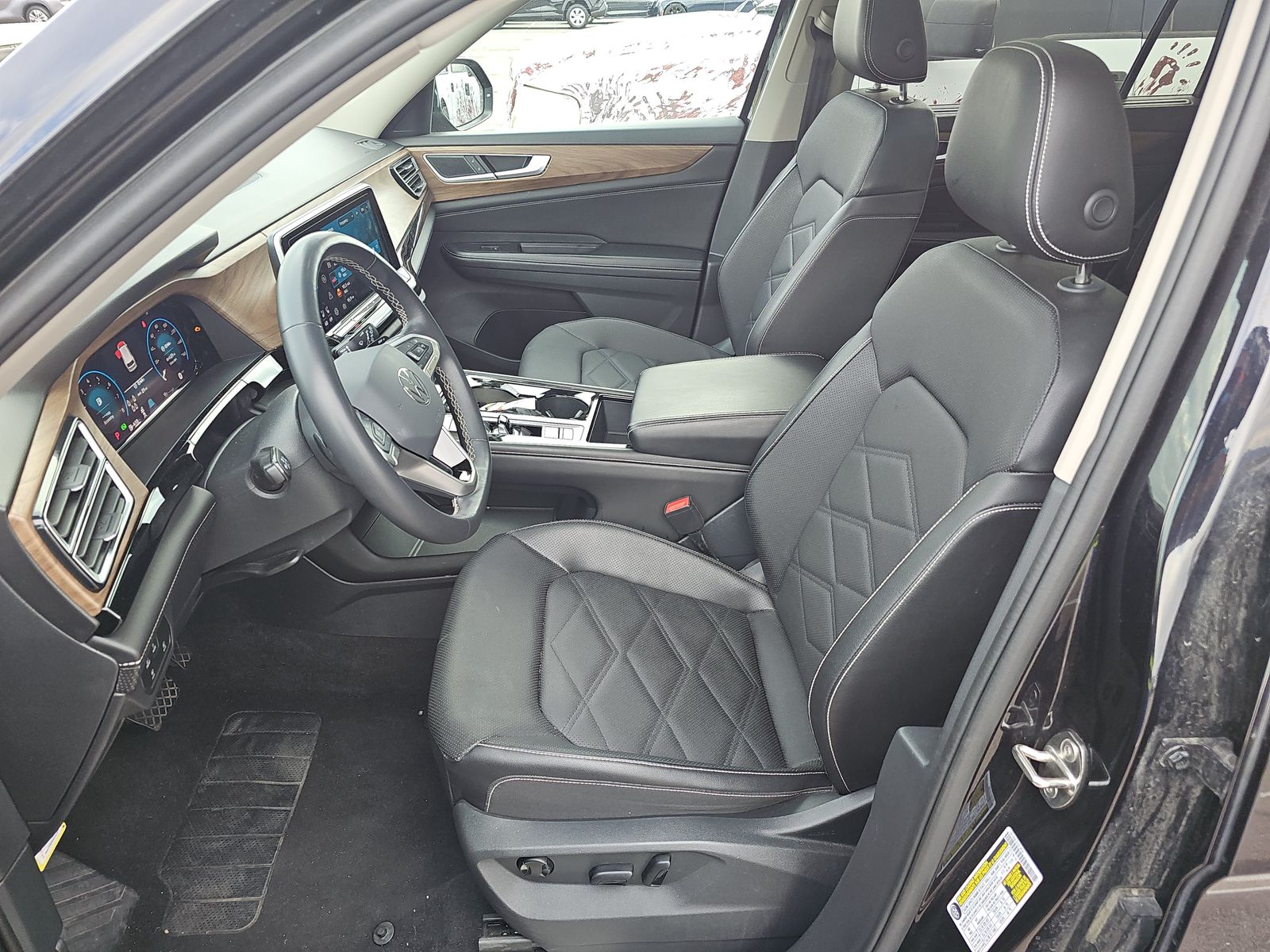 2024 Volkswagen Atlas 2.0T SE FWD