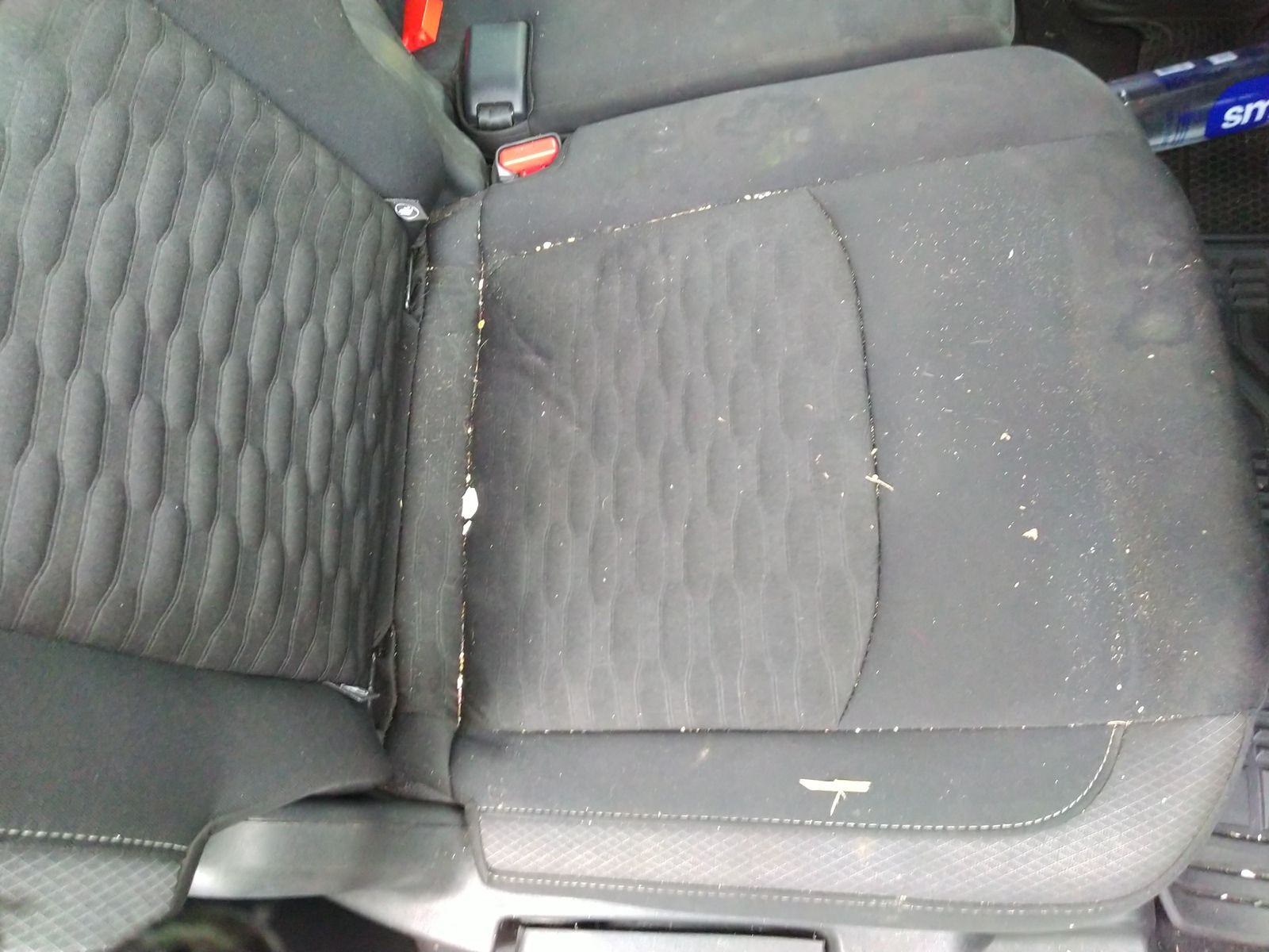 2024 Nissan Pathfinder S FWD