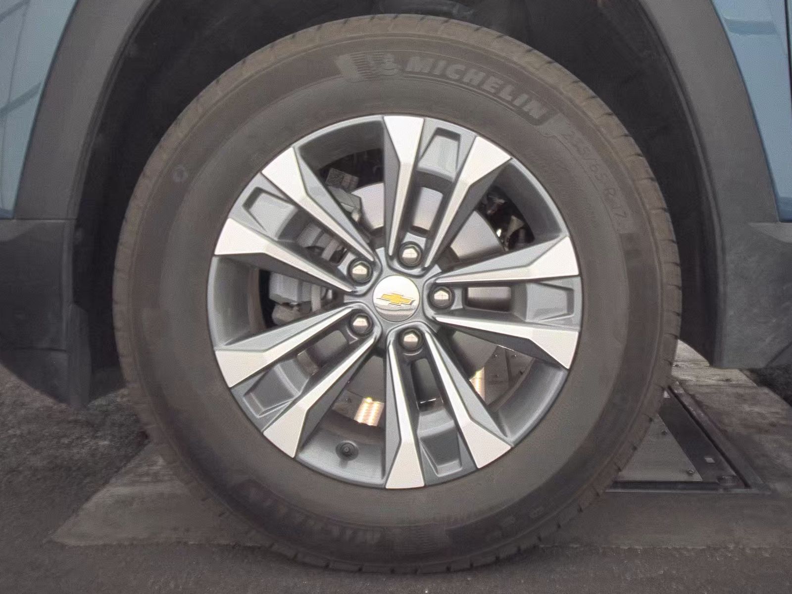 2025 Chevrolet Equinox LT AWD