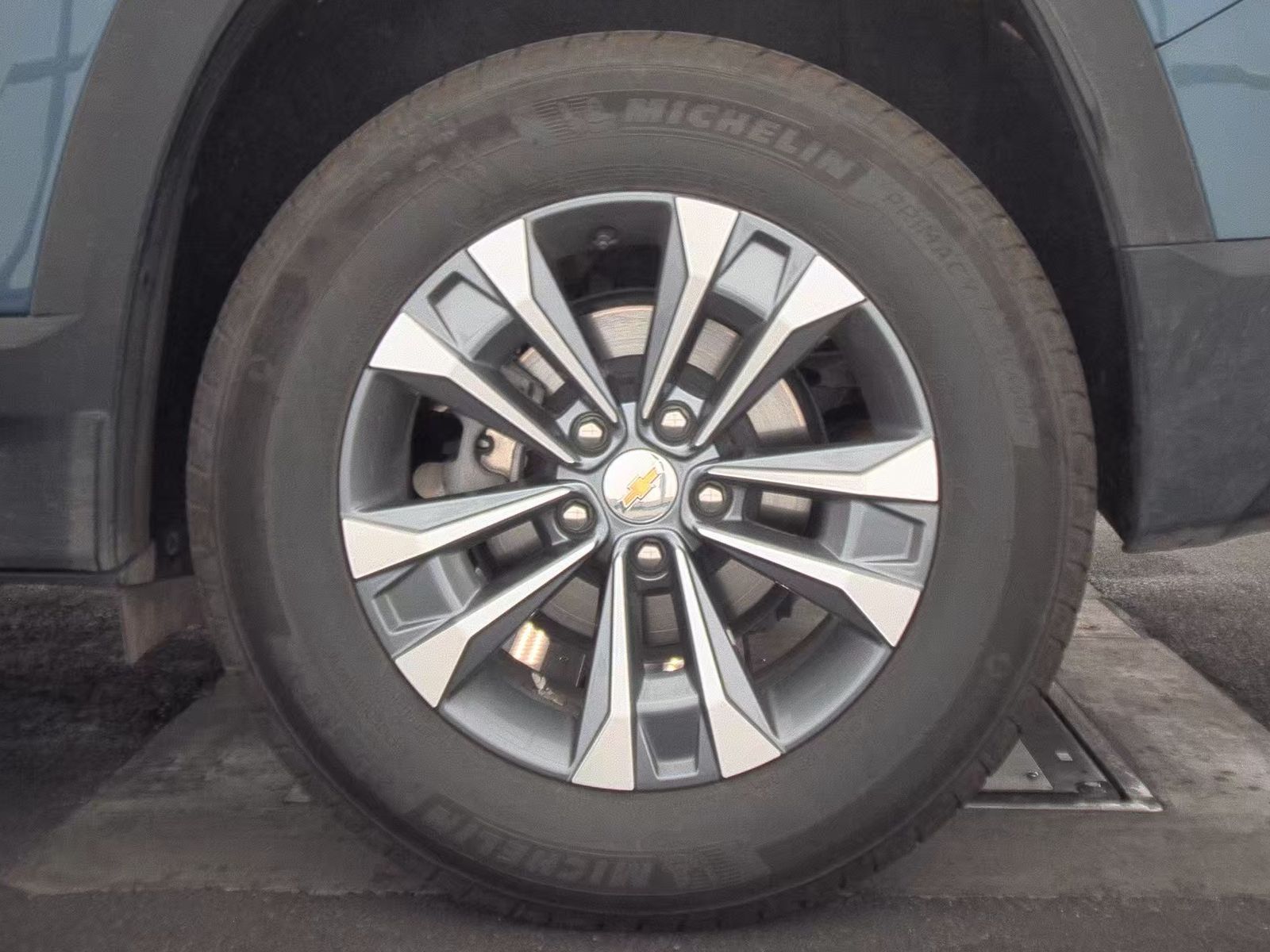 2025 Chevrolet Equinox LT AWD