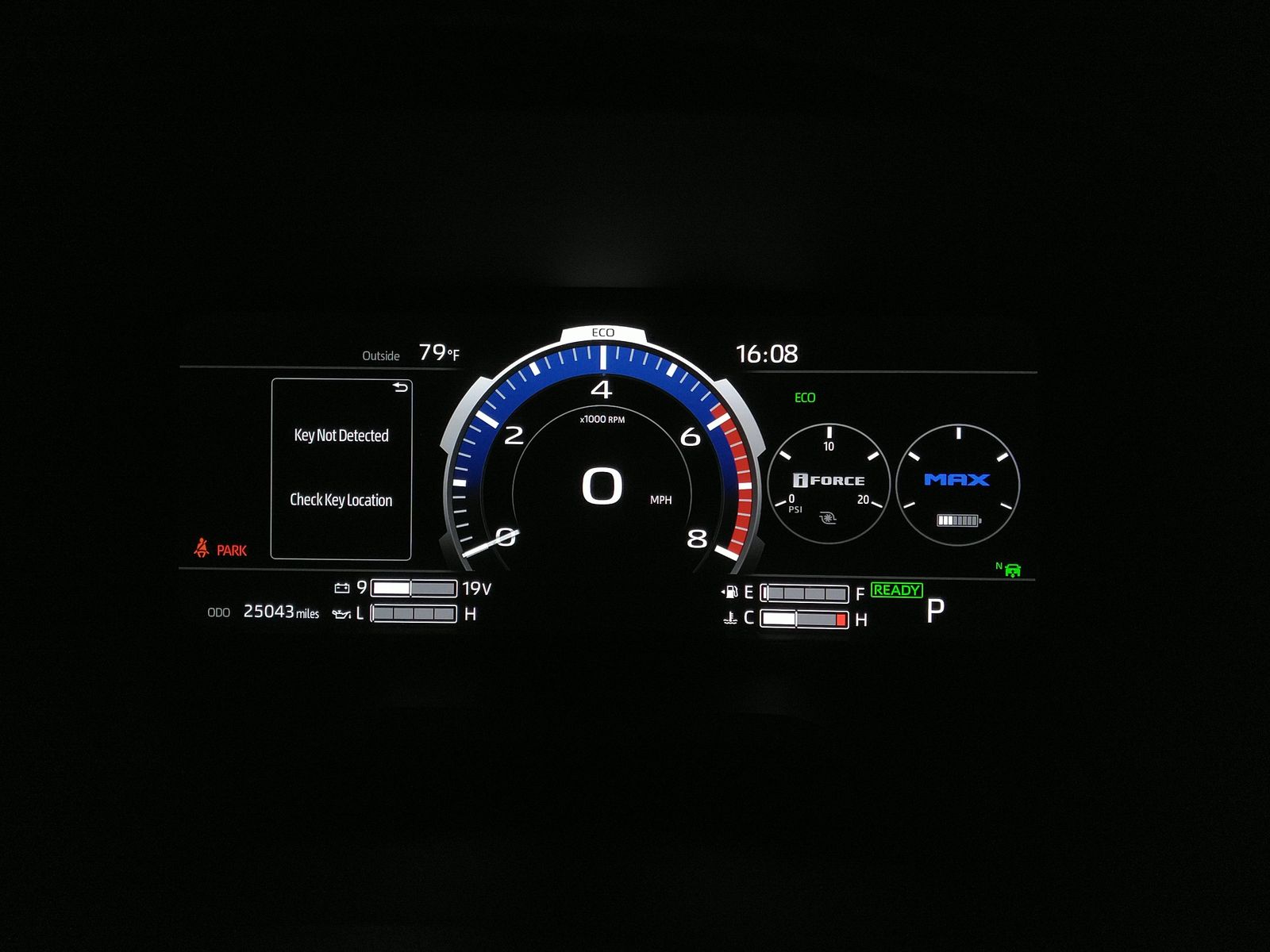 2022 Toyota Tundra Hybrid Platinum AWD