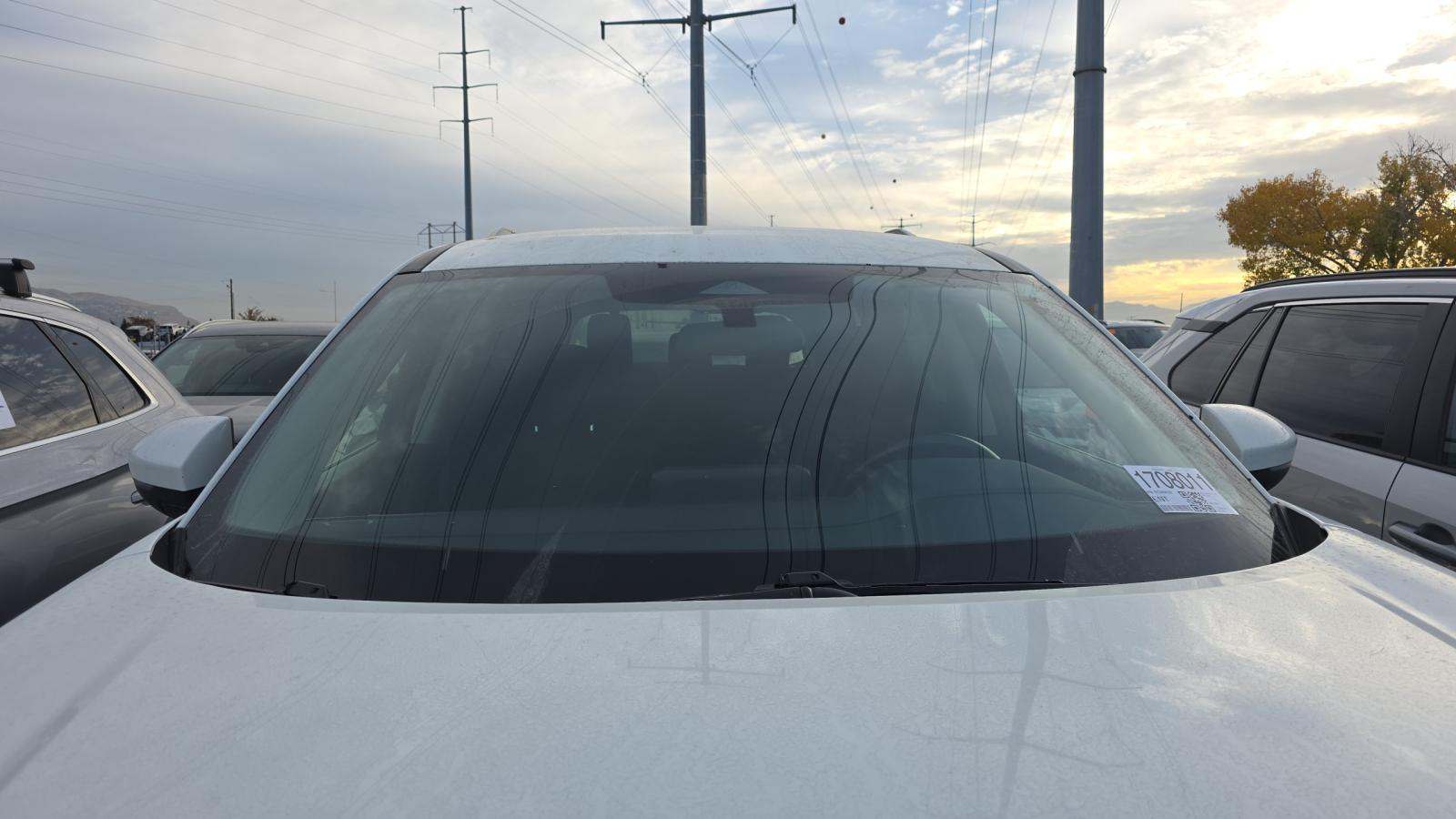 2024 Nissan Pathfinder SV AWD