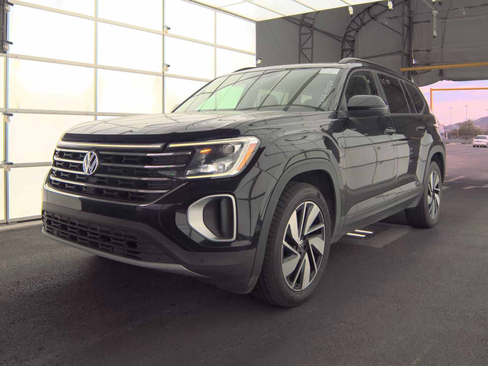 2024 Volkswagen Atlas 2.0T SE FWD