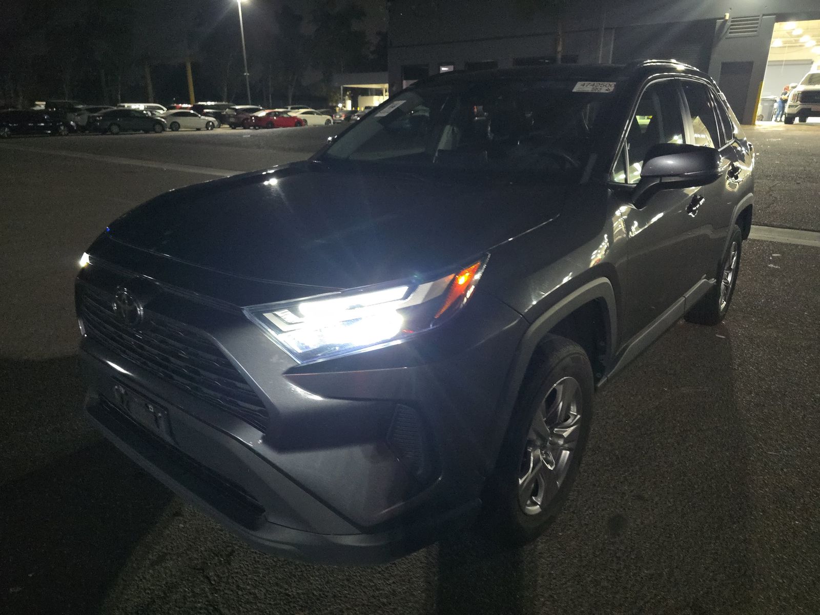 2023 Toyota RAV4 XLE AWD