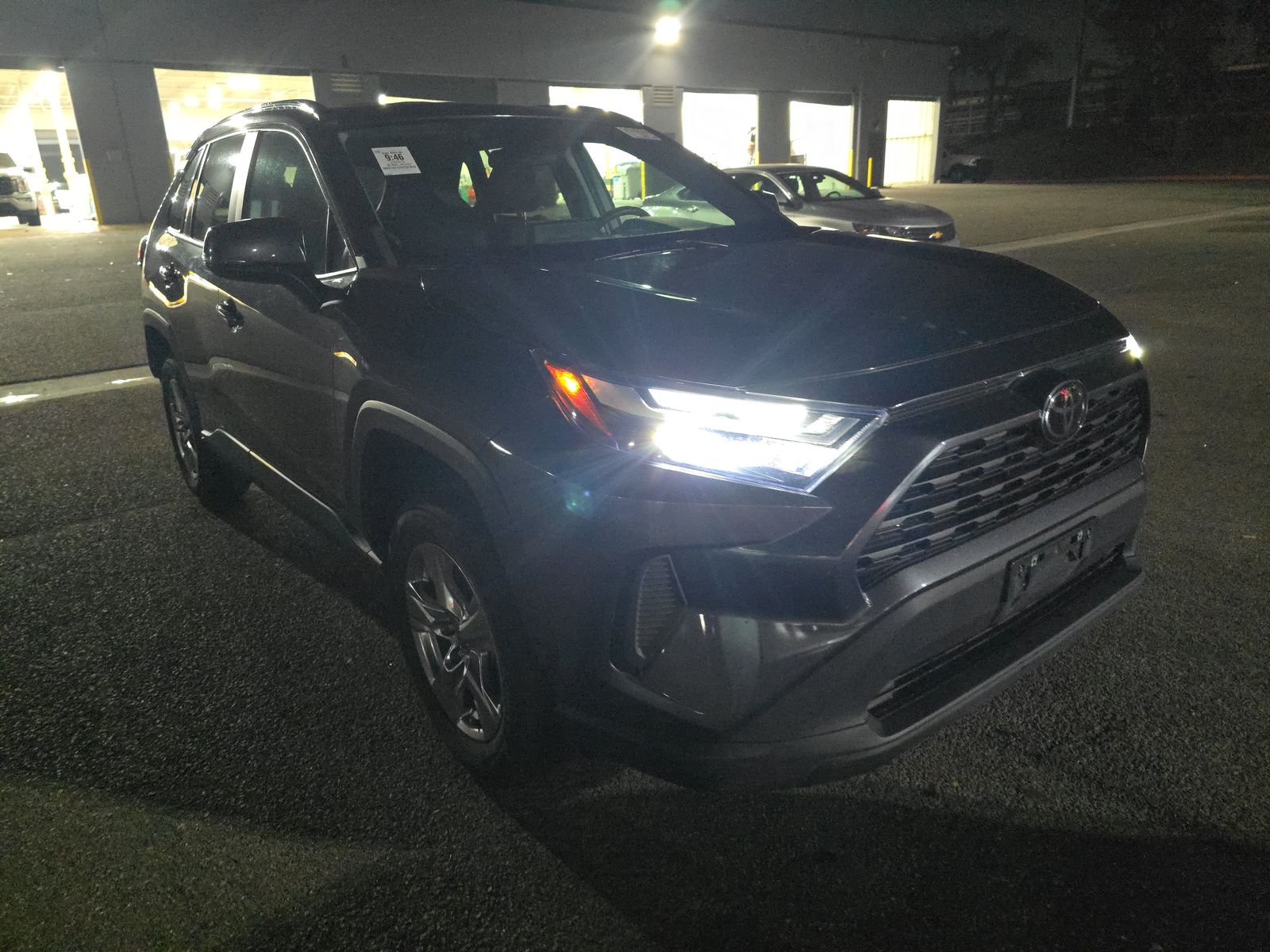 2023 Toyota RAV4 XLE AWD