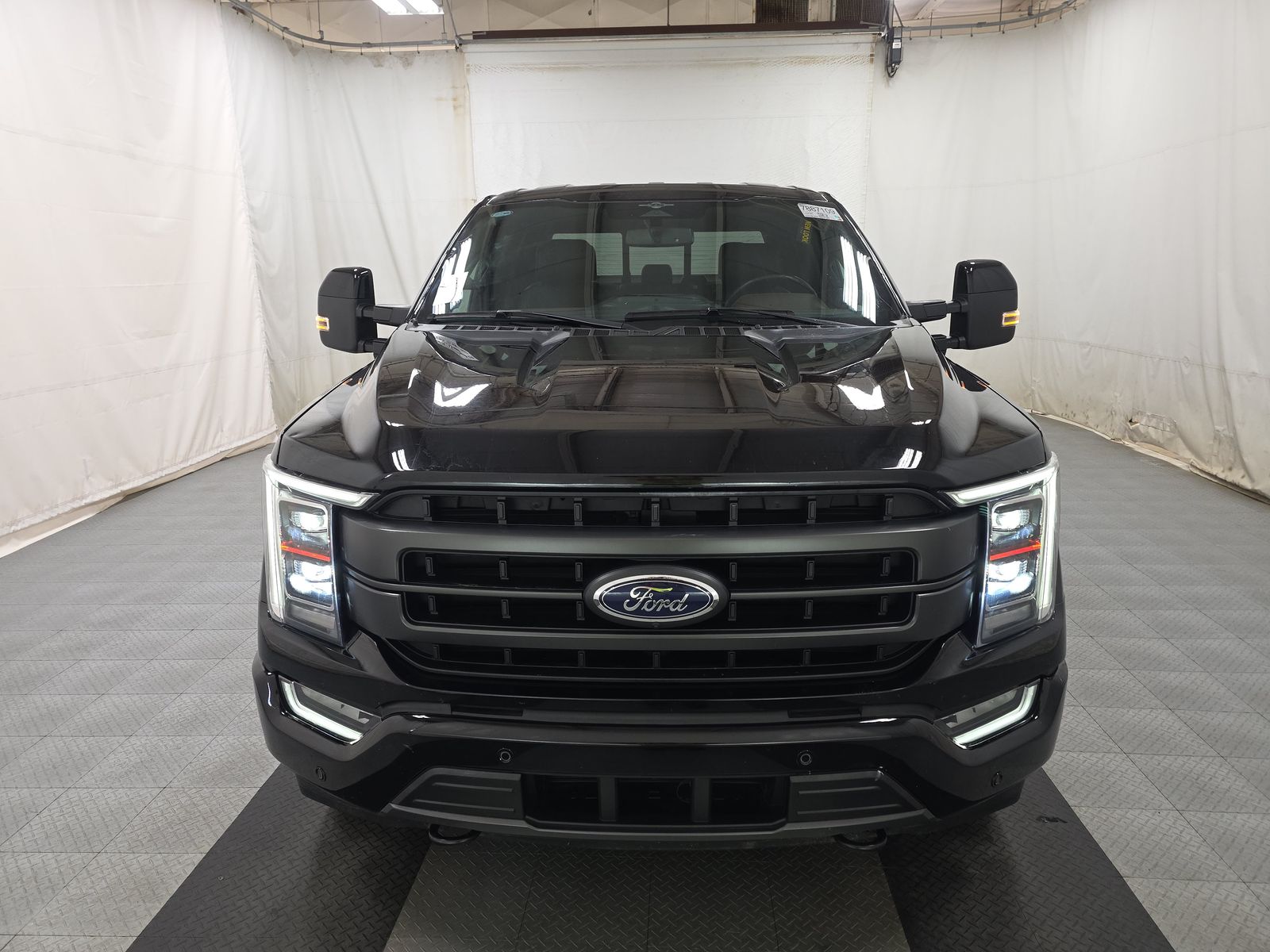 2023 Ford F-150 Lariat AWD