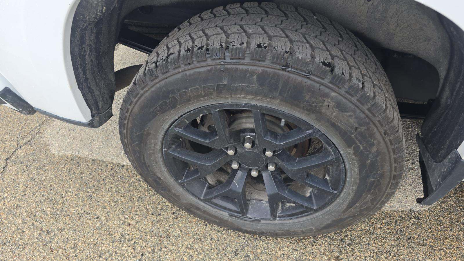 2023 Chevrolet Silverado 1500 RST AWD