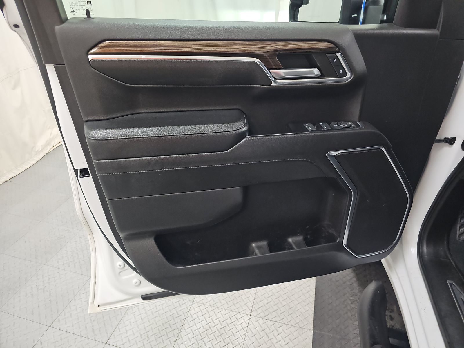 2023 Chevrolet Silverado 1500 RST AWD