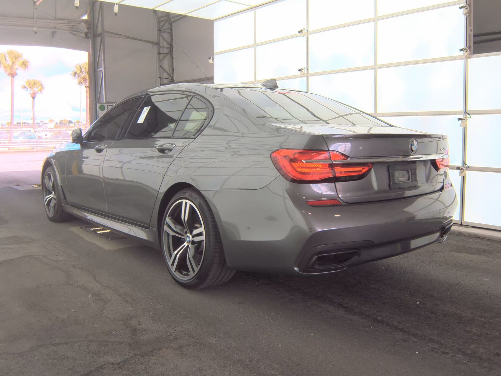 2018 BMW 7 Series 750i RWD