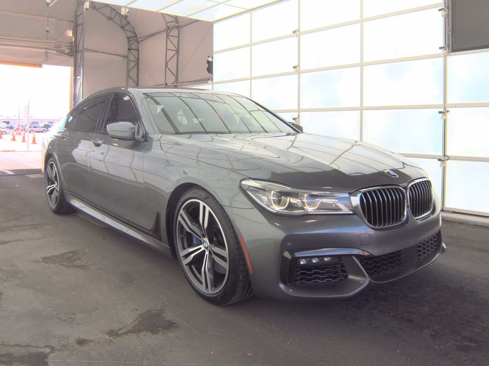 2018 BMW 7 Series 750i RWD