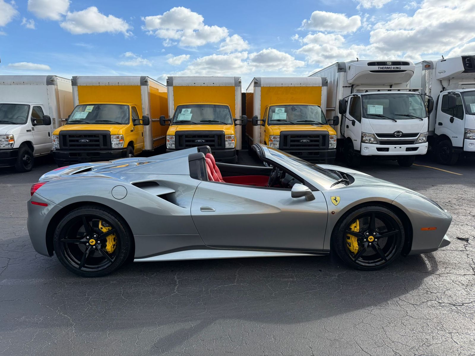 2019 Ferrari 488 Base RWD
