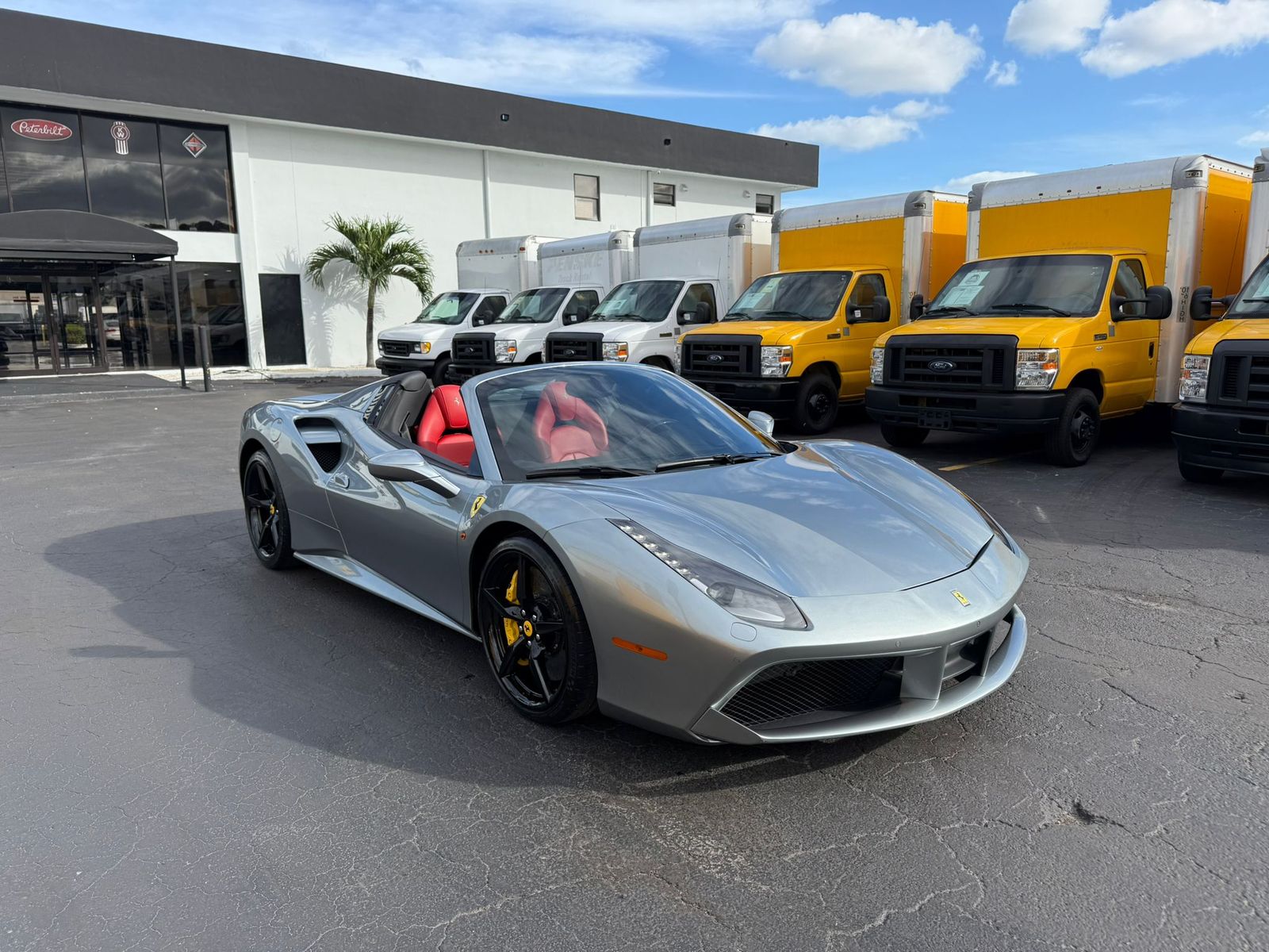 2019 Ferrari 488 Base RWD