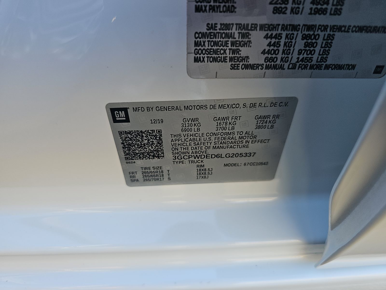 2020 Chevrolet Silverado 1500 RST RWD