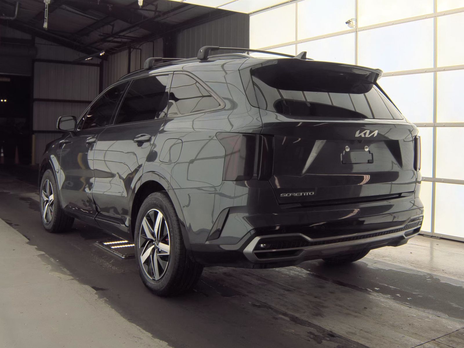 2023 Kia Sorento S FWD