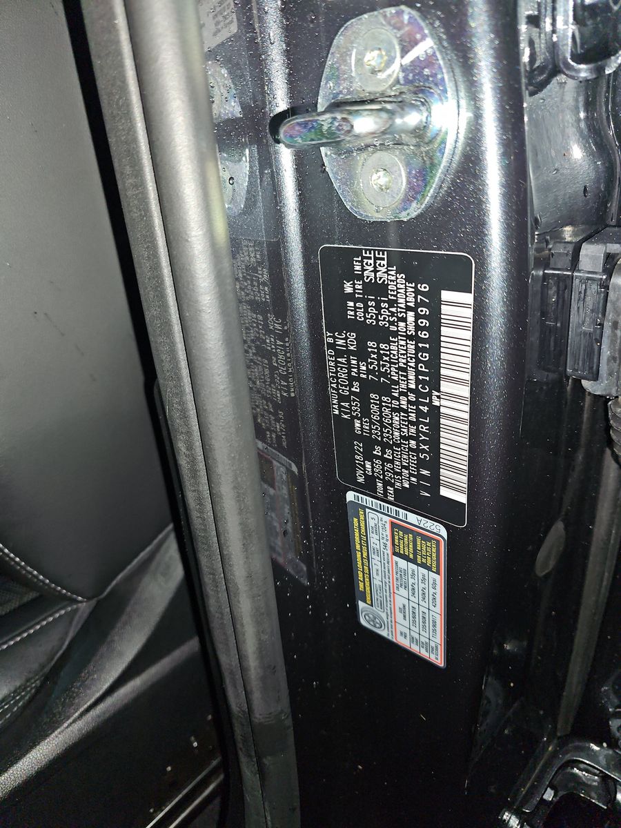 2023 Kia Sorento S FWD