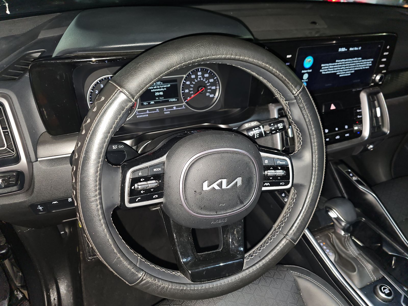 2023 Kia Sorento S FWD