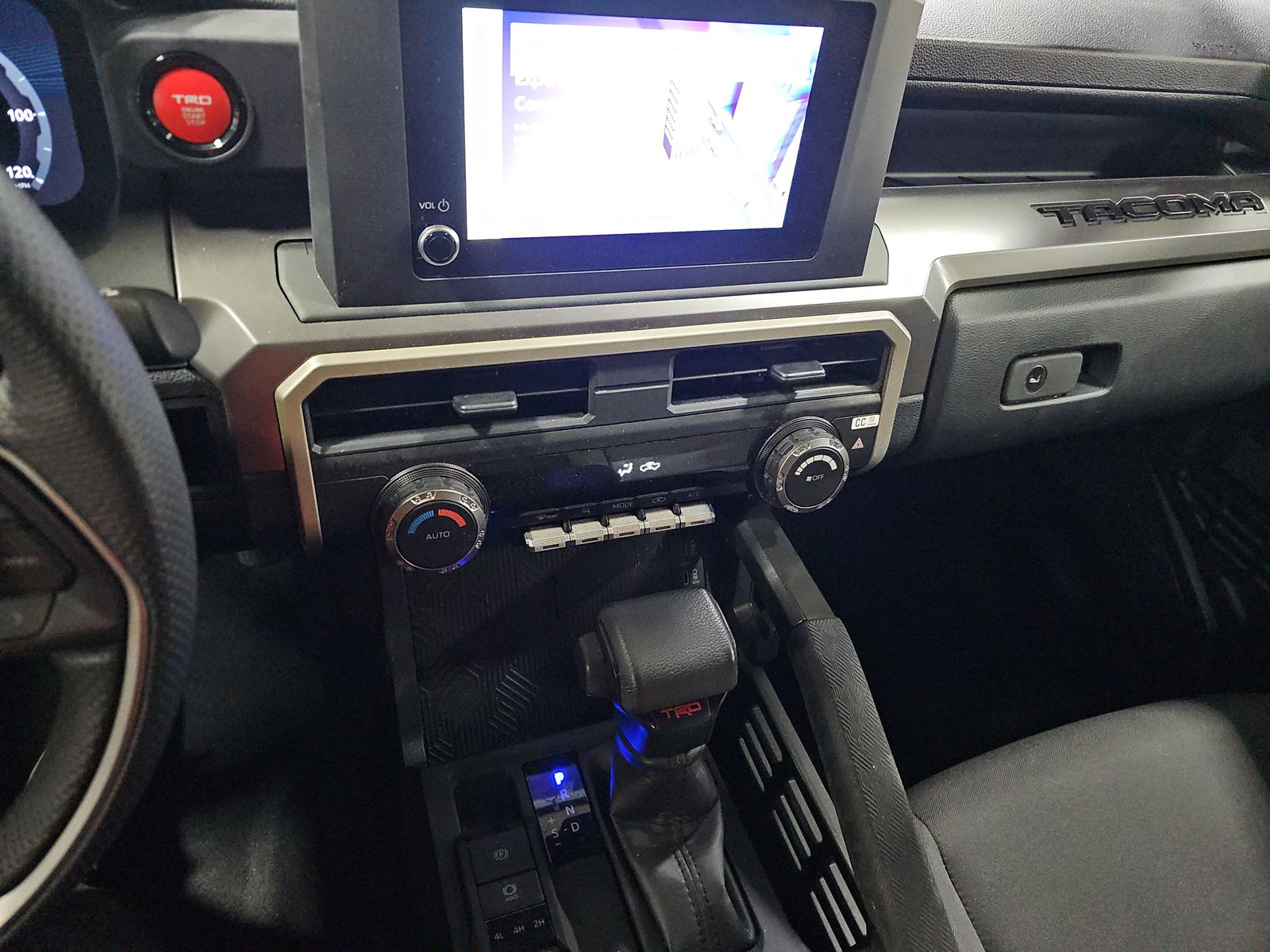 2025 Toyota Tacoma TRD Off-Road AWD