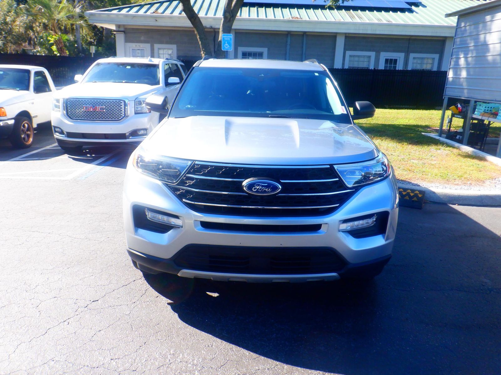 2022 Ford Explorer XLT AWD