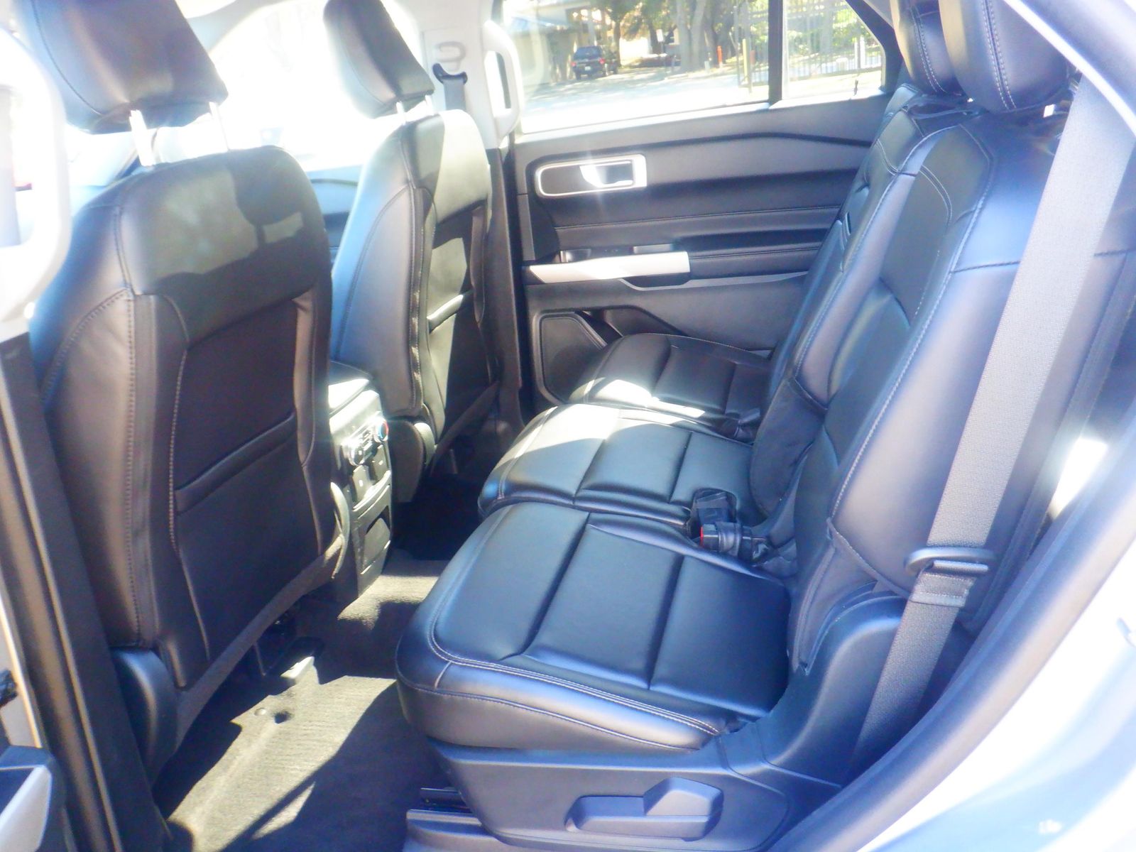 2022 Ford Explorer XLT AWD