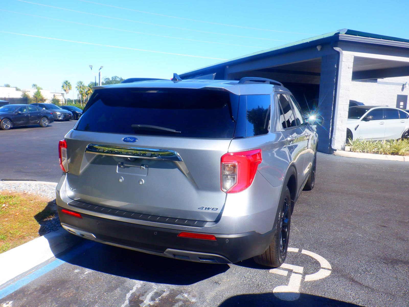 2022 Ford Explorer XLT AWD