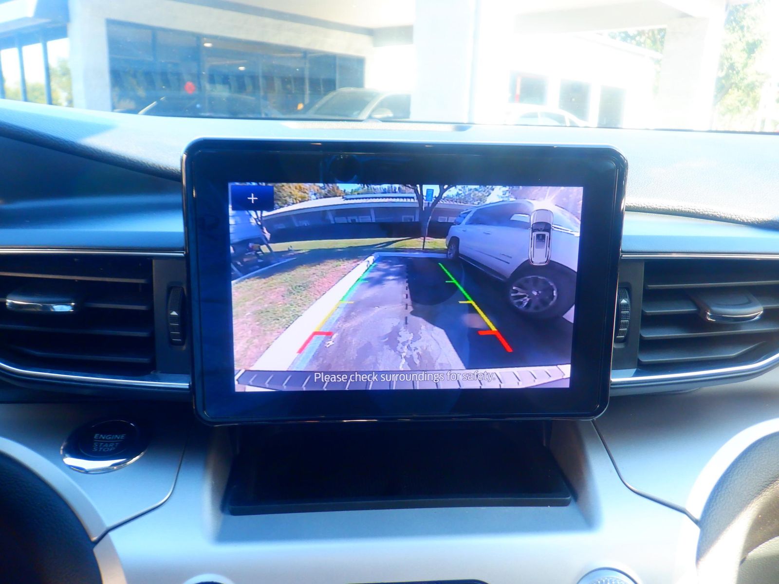 2022 Ford Explorer XLT AWD