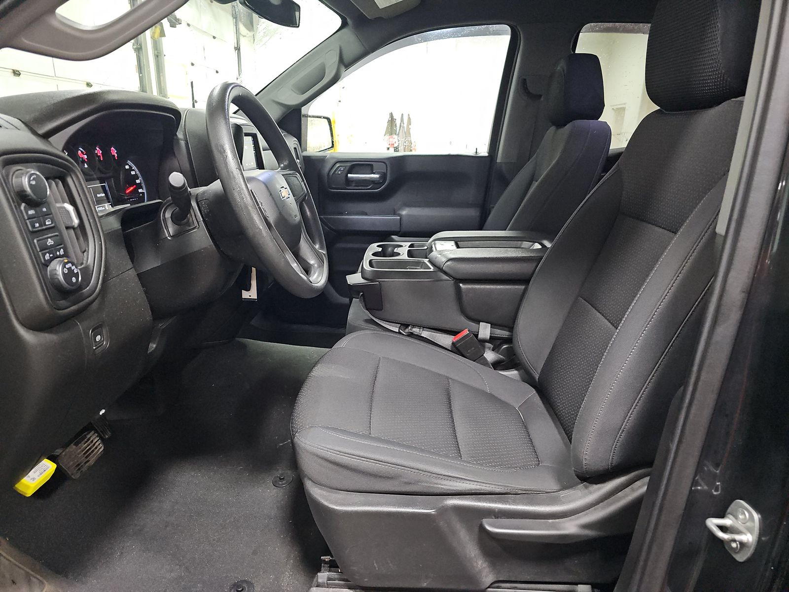 2021 Chevrolet Silverado 1500 Custom AWD