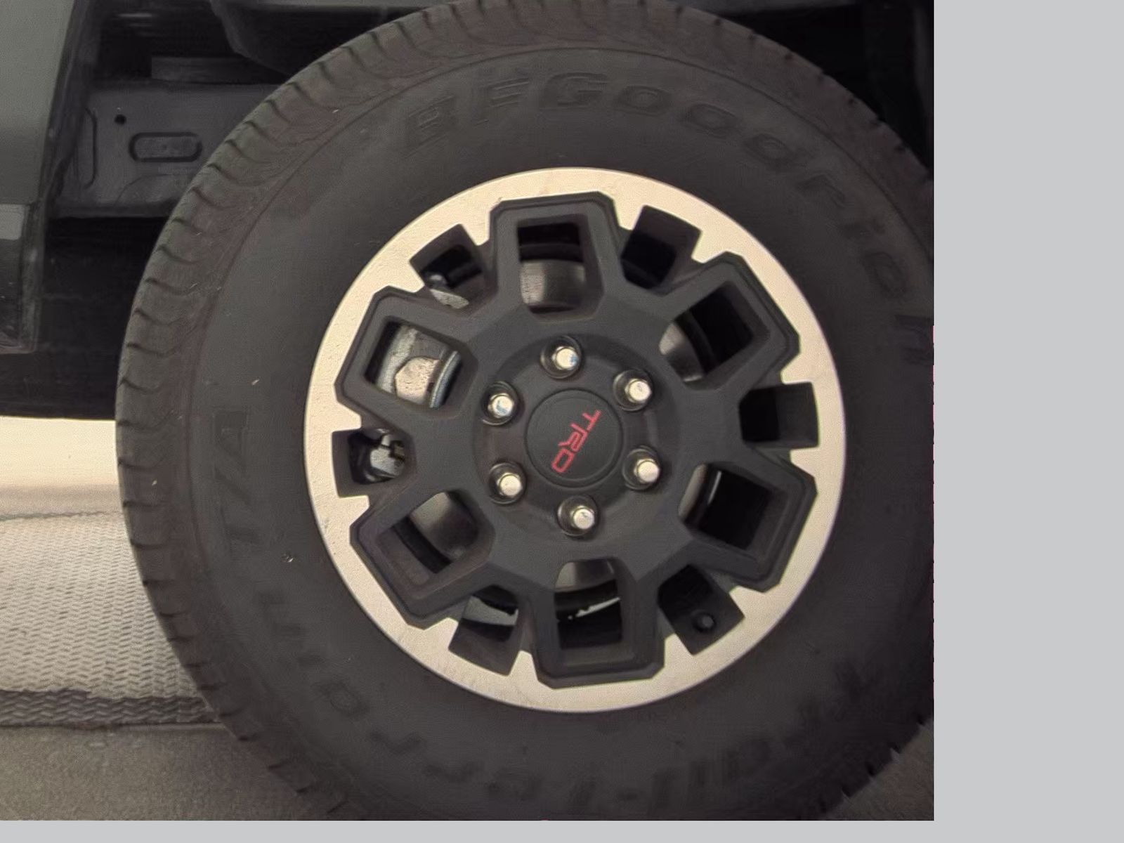 2025 Toyota Tacoma TRD Off-Road AWD