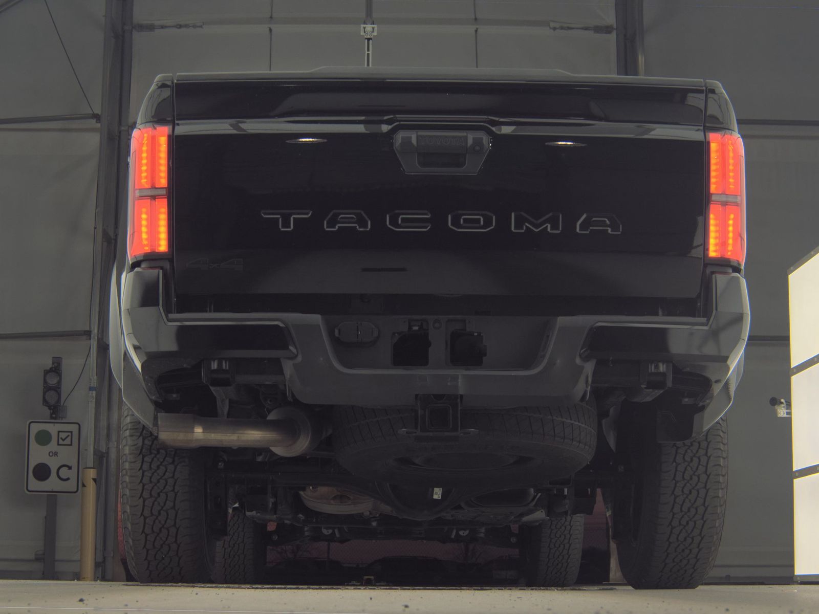 2025 Toyota Tacoma TRD Off-Road AWD