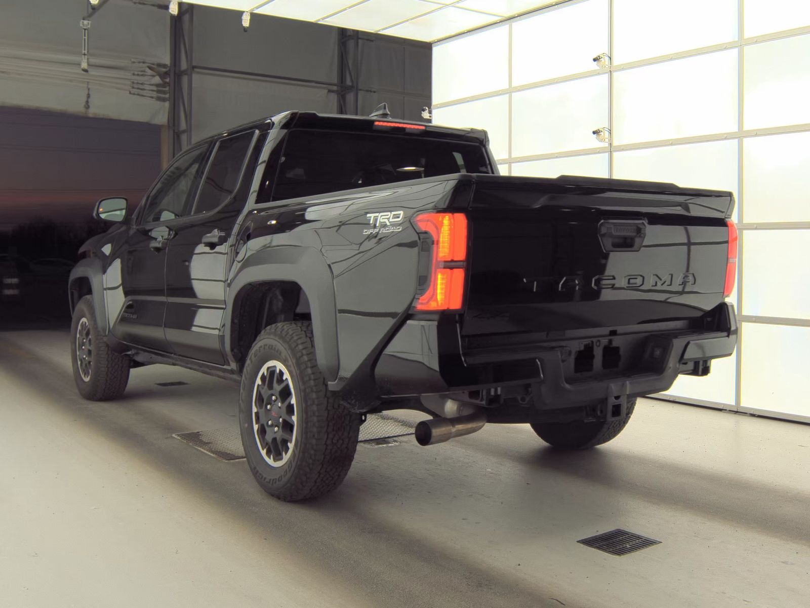 2025 Toyota Tacoma TRD Off-Road AWD