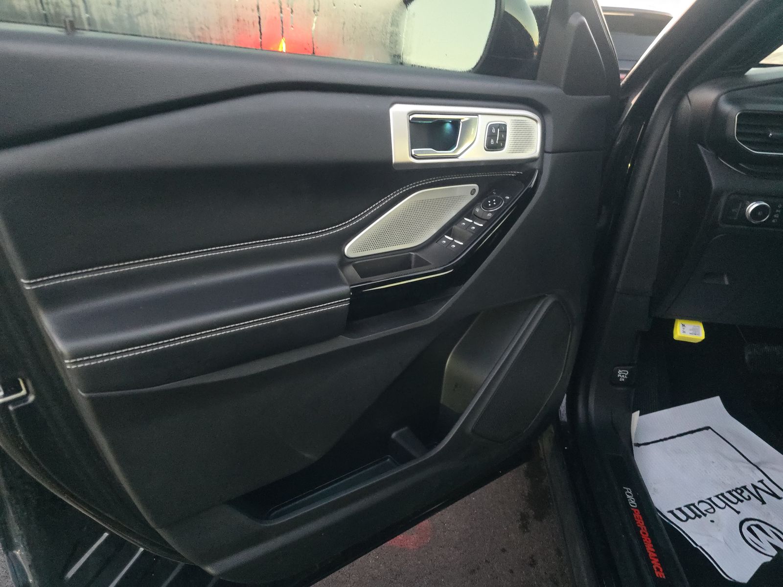 2022 Ford Explorer ST AWD