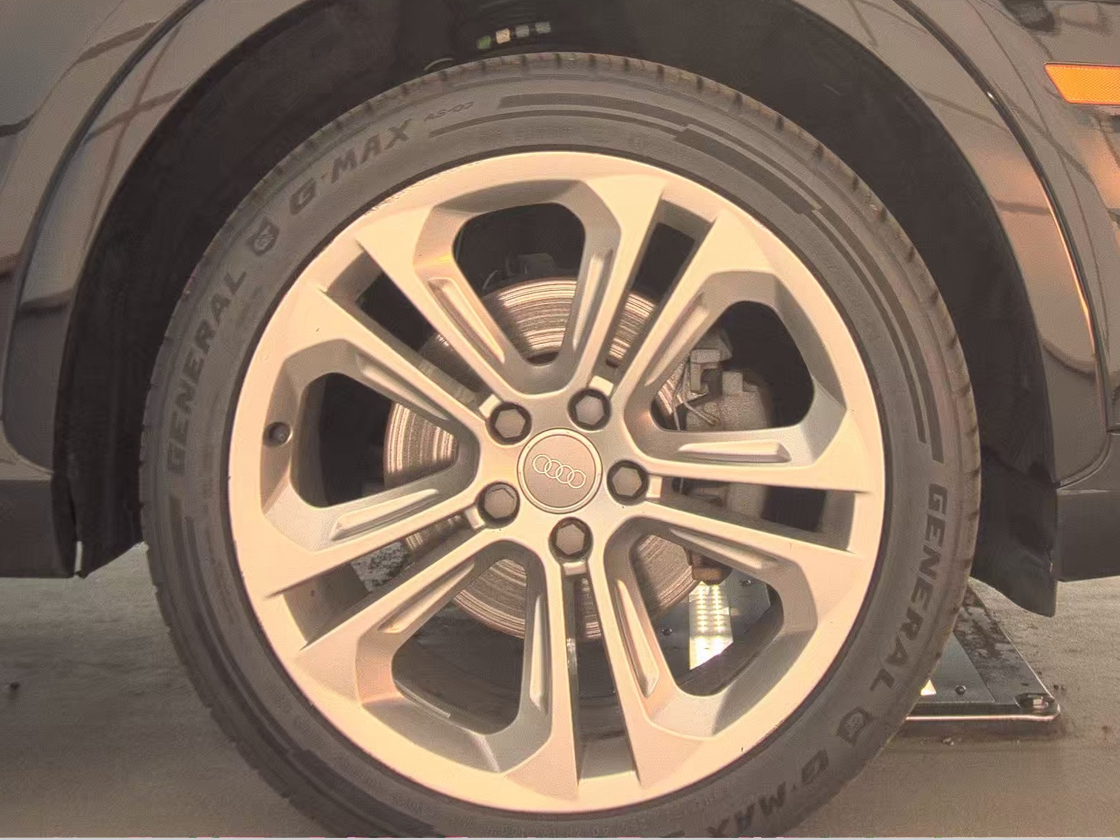 2016 Audi Q3 2.0T Premium Plus AWD