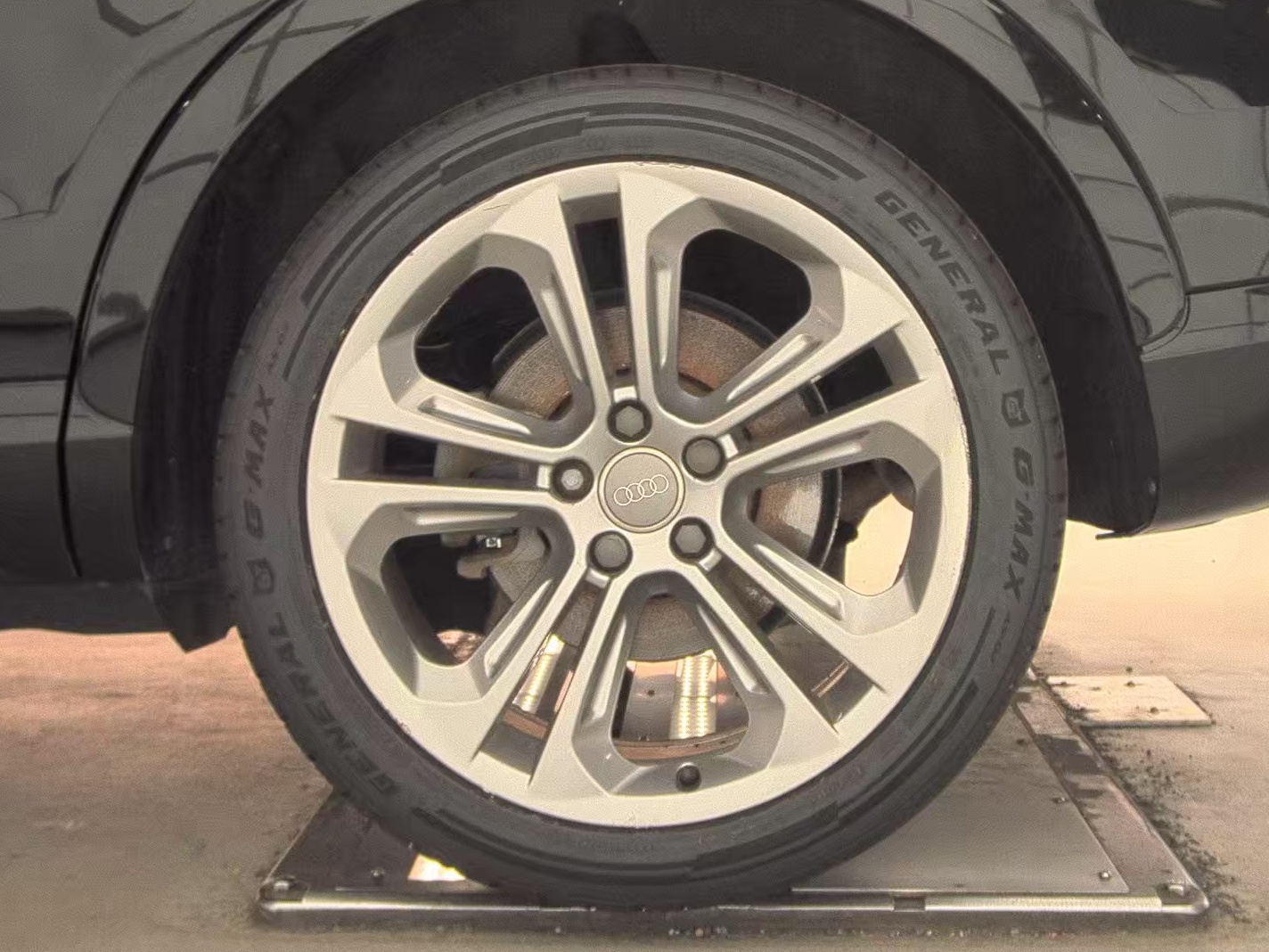 2016 Audi Q3 2.0T Premium Plus AWD