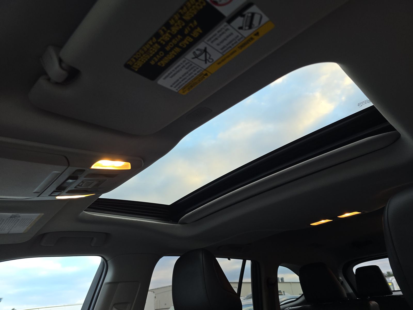 2020 Toyota Highlander XLE FWD