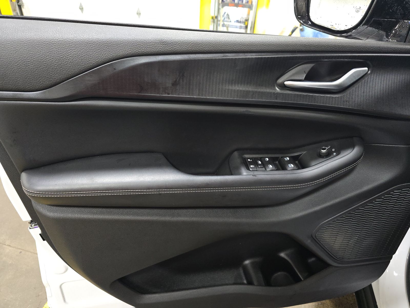 2023 Jeep Grand Cherokee Altitude AWD