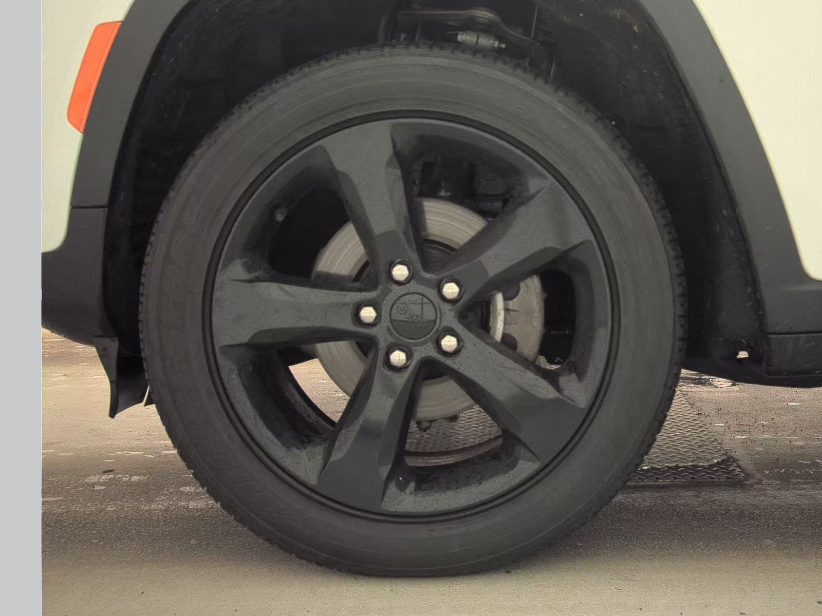 2023 Jeep Grand Cherokee Altitude AWD