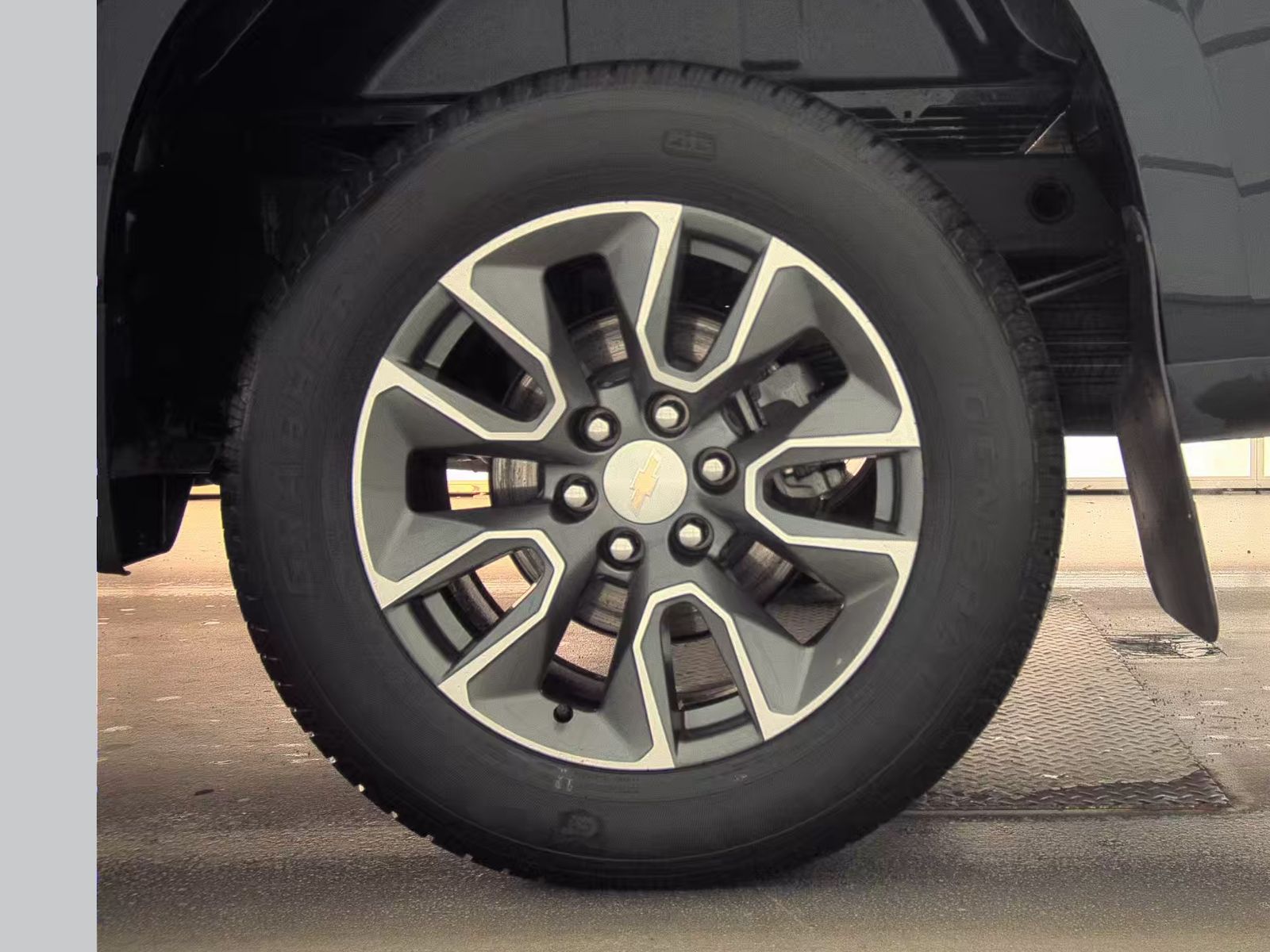 2023 Chevrolet Silverado 1500 LT AWD