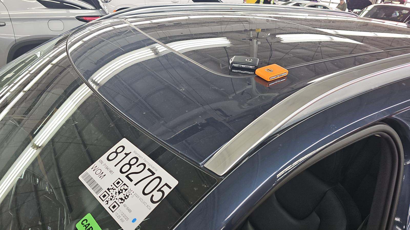 2023 Volvo XC90 B6 Plus AWD