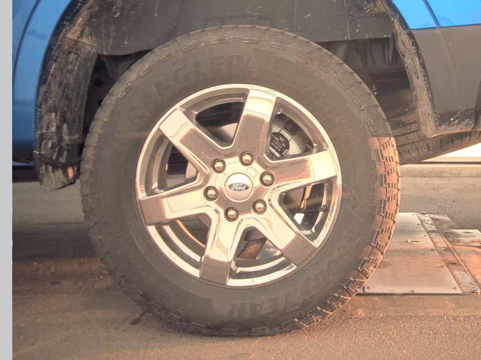 2025 Ford Ranger LARIAT AWD